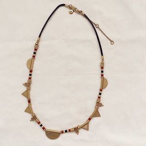 super cute gold necklace never worn